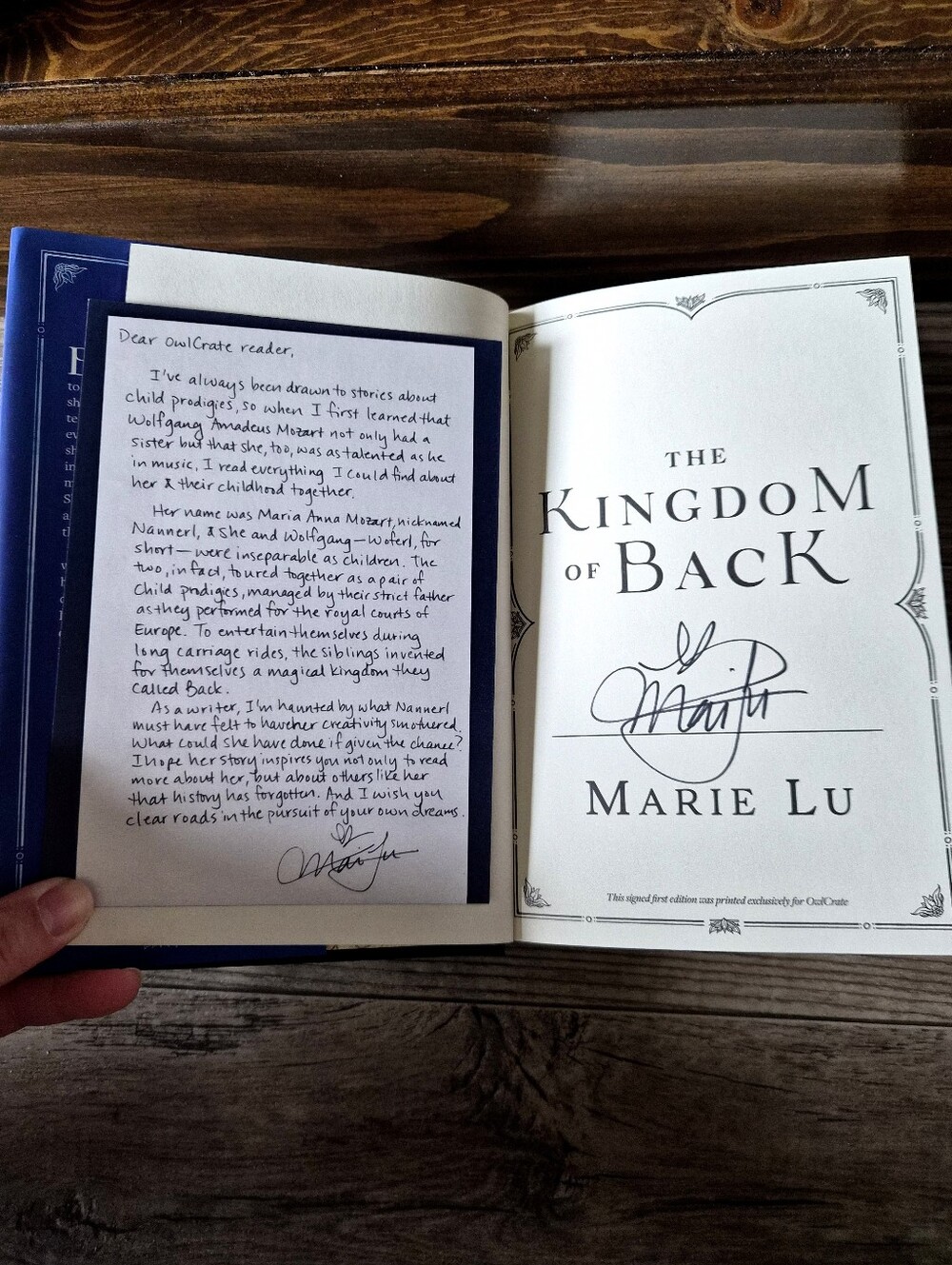 Owlcrate Exclusive - The Kingdom of Back by Marie Lu - Picture 2 of 5